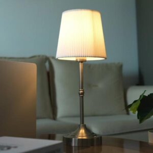 USB Rechargeable Cordless Classic Table Lamp JH241070